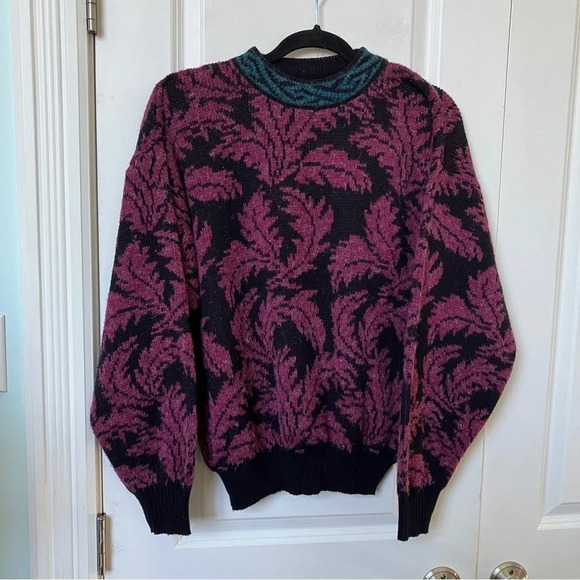 Touch Stone Vintage Black and Purple Crew Neck Sweater - Picture 2 of 5